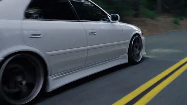 Toyota Chaser JZX100 ЛЕГЕНДА смотреть онлайн