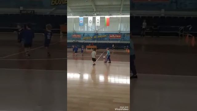 Детский футбол, первая тренировка) 3 года! смотреть онлайн