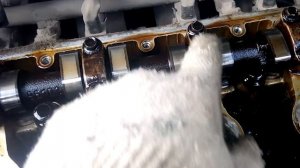 Daewoo Nexia 16V масло Лукойл 5w-40 SN синтетика.