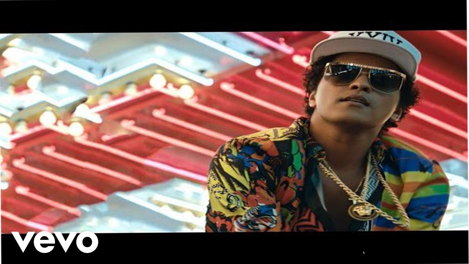Bruno Mars - 24K Magic [Official Video] смотреть онлайн