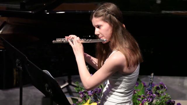 Cécile Chaminade: Flute Concertino in D Major смотреть онлайн