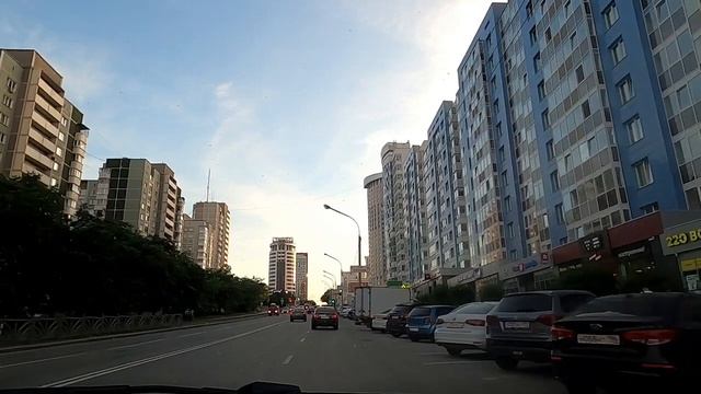 ЕСТЬ красивая ОДНА девушка на ЗЕМЛЕ смотреть онлайн