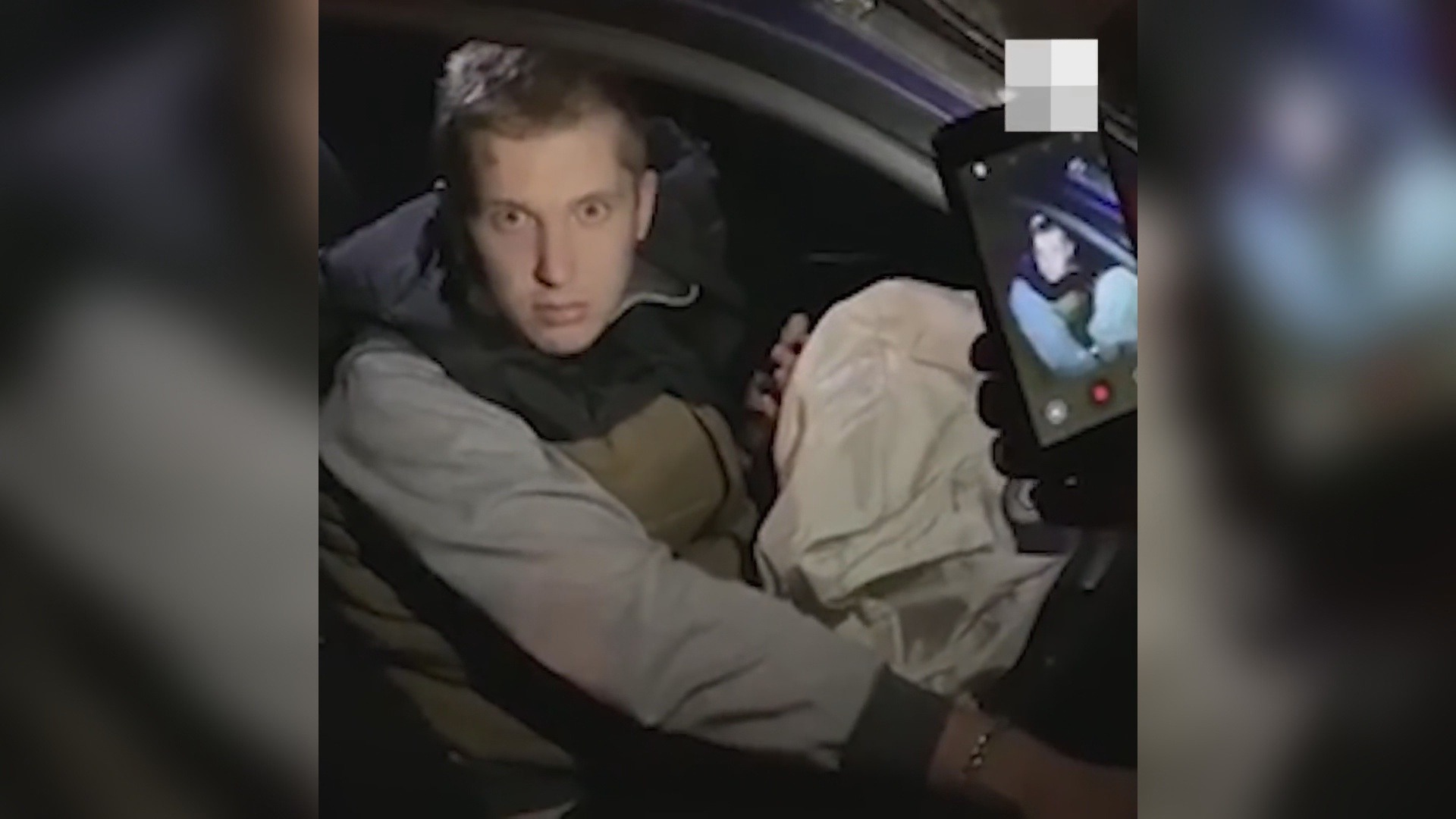 Водила, догнавший пешеходку на тротуаре опять трезв?