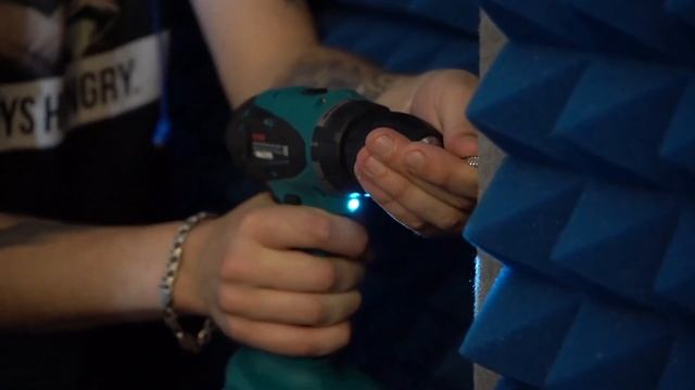 СОБИРАЕМ ДОМАШНЮЮ СТУДИЮ ЗВУКОЗАПИСИ смотреть онлайн