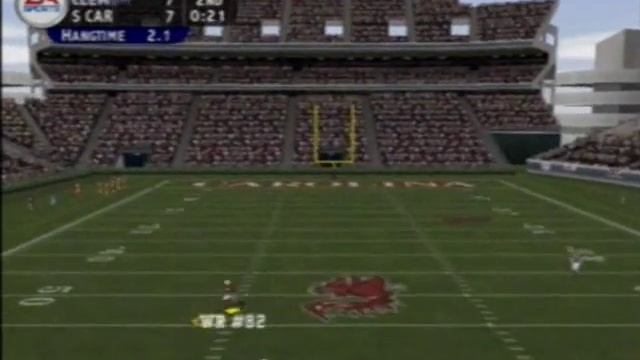 NCAA Football 2004 Touchdown Celebrations - Goalpost Dunk смотреть онлайн