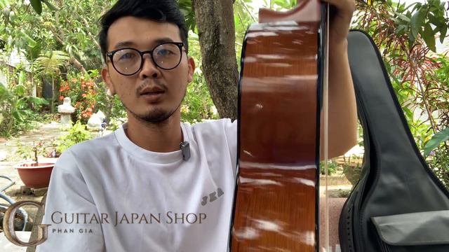 Mới tập chơi Guitar Classic bạn chọn thương hiệu nào? | Yamaha C40 một sự lựa chọn đáng tham khảo. смотреть онлайн