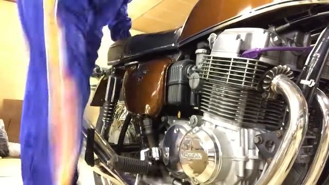 ホンダのナナハンキックスタート смотреть онлайн