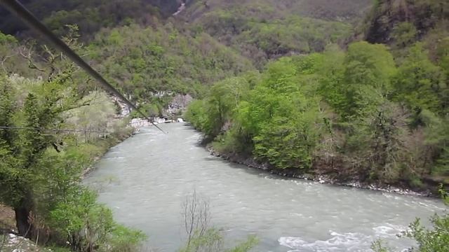 Тарзанка ,река Бзыбь, Абхазия смотреть онлайн