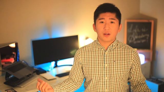 2018 MacBook Pro Unboxing And First Impressions | 开箱 及 第一印象 | Why I Chose The 15 Inch I7