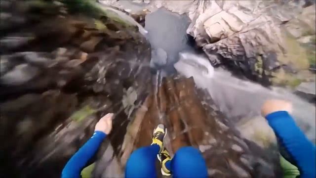 Топ самых невероятных и нелепых прыжков и полётов.\incredible jumps!!! смотреть онлайн