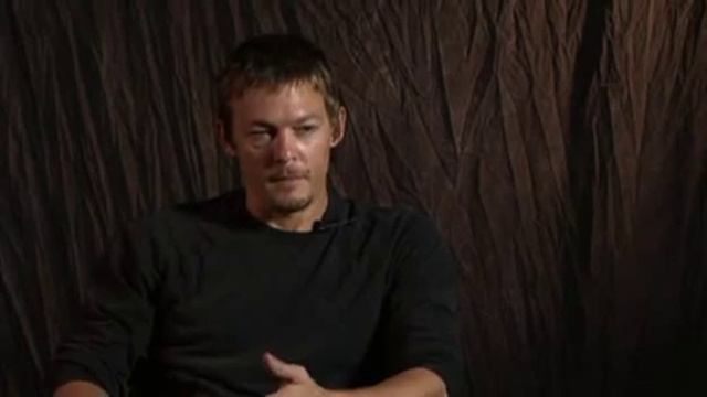 Norman Reedus Interview смотреть онлайн