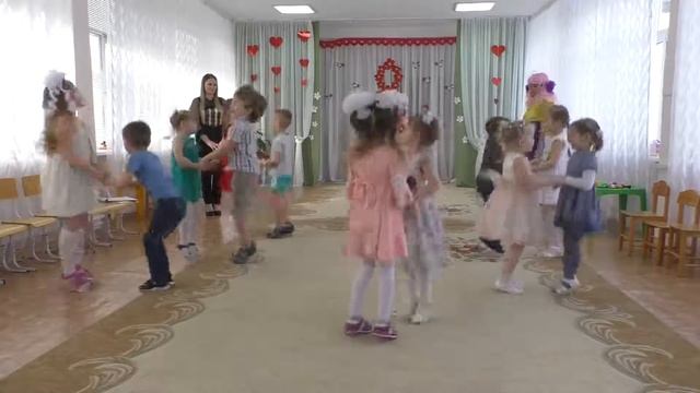 Дружный танец средняя группа смотреть онлайн