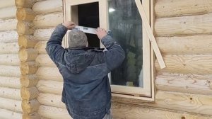 Деревянные окна в деревянном доме. Отделка бани своими руками.