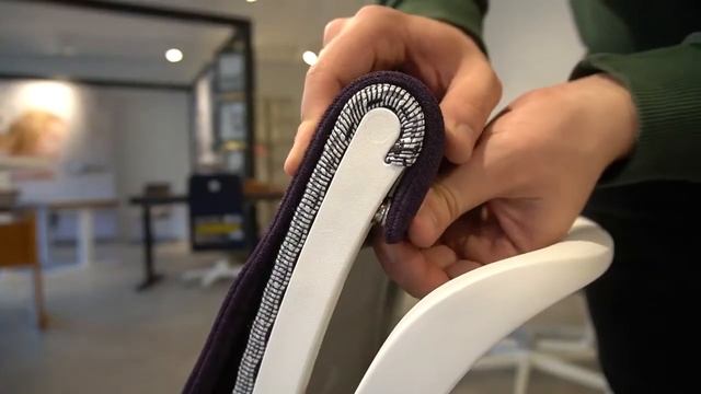 Меняем подушки для сиденья и спинки стула moll Scooter смотреть онлайн