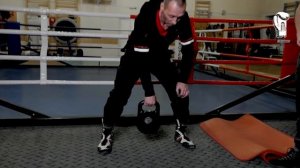 15 лучших упражнений с гирей для боксёра /Сделай свой удар сильней