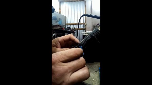 шевроле ланос не работает стекло подъёмник