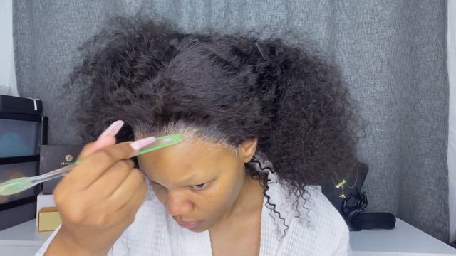 HOW TO TAME YOUR CURLS FT LWIGS HAIR // SOUTH AFRICAN YOUTUBER смотреть онлайн