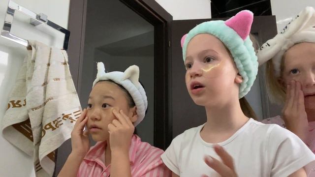 Пижамная вечеринка с МИЛАНОЙ и АЛИСОЙ⭐Тая Скоморохова Vlog смотреть онлайн