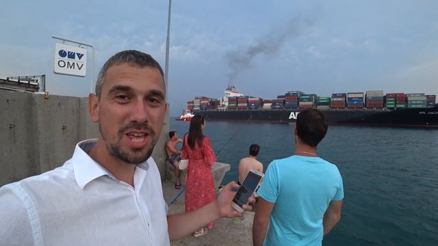 Самый крупный порт в Словении - Копер смотреть онлайн