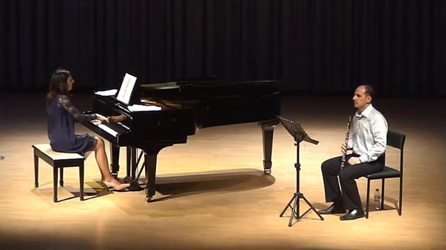 Malcolm Arnold~Sonatina Op.28 for Oboe and Piano смотреть онлайн
