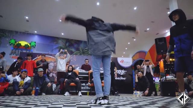 Fish Rock vs Крабики | Footwork | Aport Breaking Battle 2020 смотреть онлайн