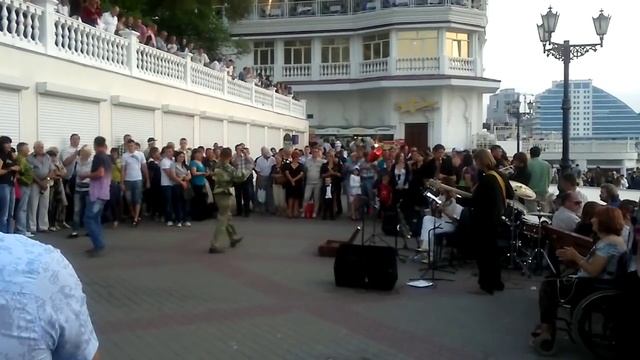 Севастополь.Дирижер зажигает. смотреть онлайн