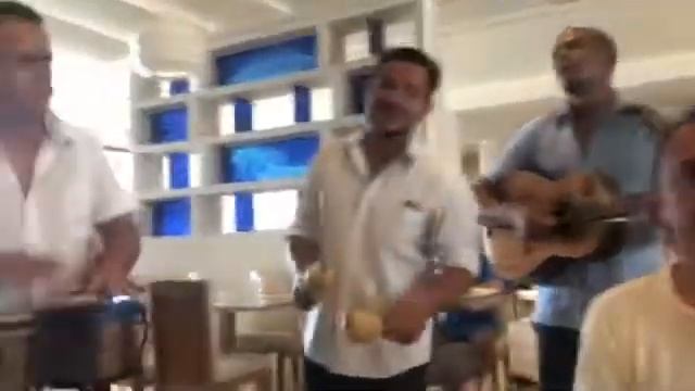 Кайо-Кока Куба,ресторан музыка живая смотреть онлайн