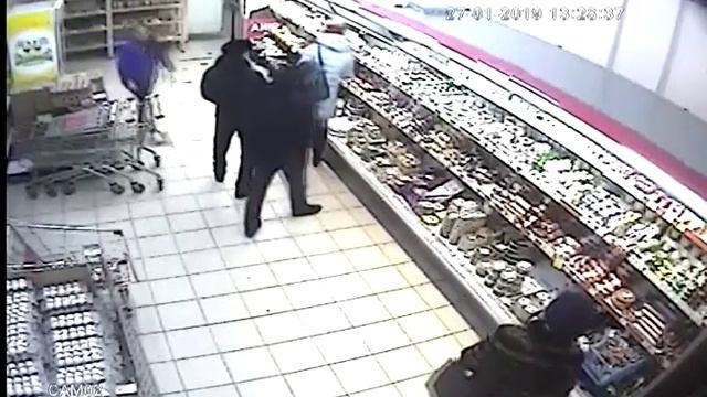 Подозреваемых в краже ищут в городе Юности, 2019 год смотреть онлайн
