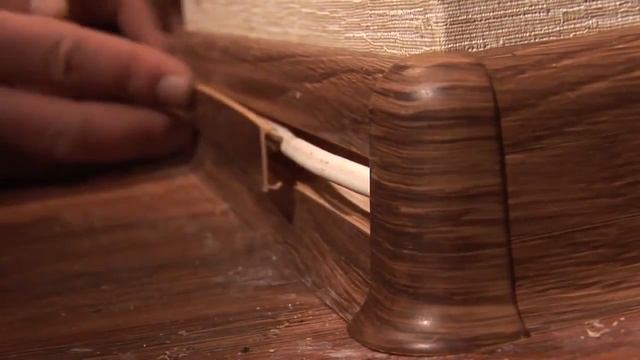 Инструкция по монтажу пластикового плинтуса Rico Leo смотреть онлайн