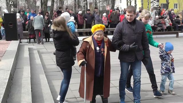 Вельск. День Победы 2017 смотреть онлайн