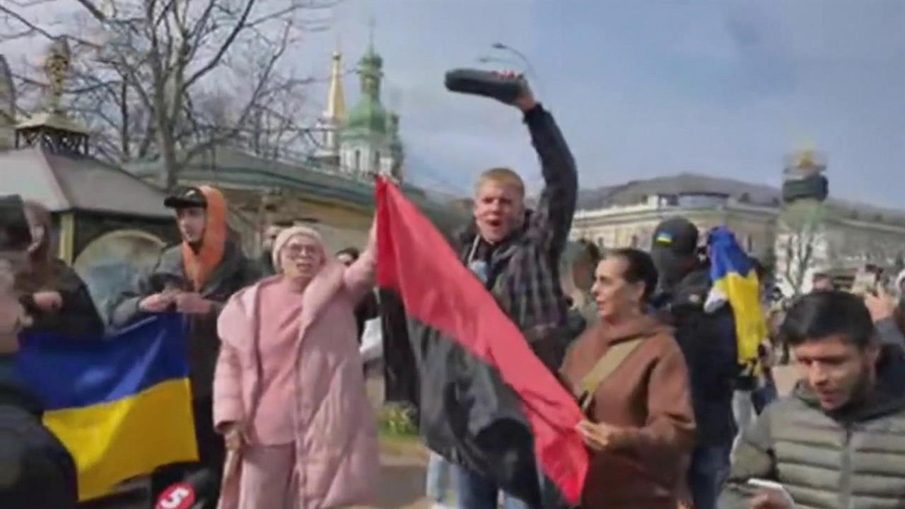 Раскольники и ревизоры пытаются захватить Киево-Печерскую лавру и выселить монахов УПЦ