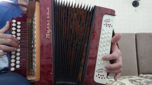 Разбор на гармони:"От людей на деревне не спрятаться"(Из к/ф "Дело было в Пенькове")