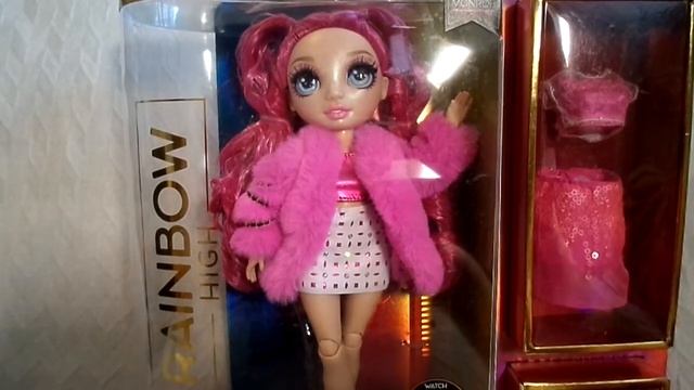 Обзор на куклу Рейнбоу Хай Стелла Монро в коробке Rainbow High STELLA MONROE смотреть онлайн