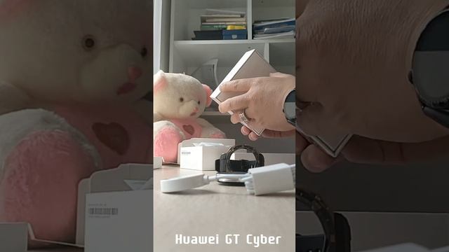 Unbox Huawei GT Cyber смотреть онлайн