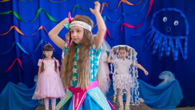 Детский сад №286. Фотоотчет "Бал в подводном царстве". смотреть онлайн