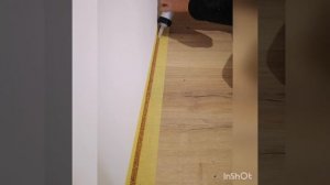 Укладка ламината без плинтуса. Пробковый компенсатор.