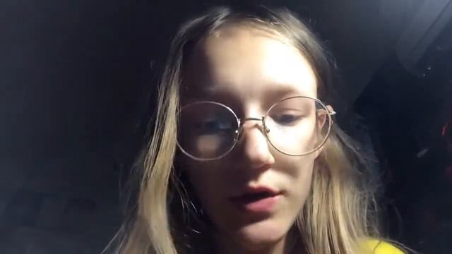 СДЕЛАЛА ЧЕЛОВЕЧКА ИЗ AMONG US смотреть онлайн