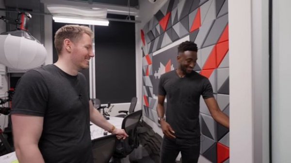 MKBHD's Ridiculous YouTube Studio Tour