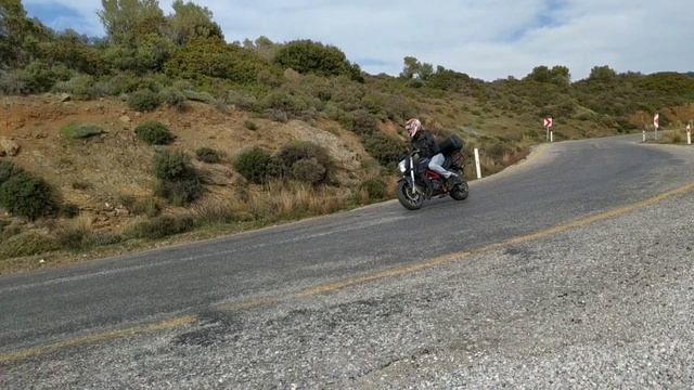 Türkiye ve motosiklet/Турция и мотоцикл смотреть онлайн