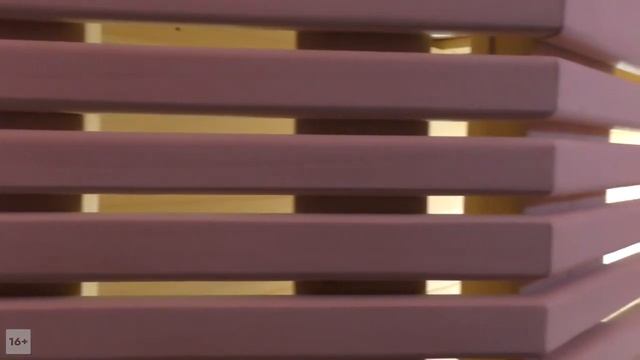 Обзор парилки в бане 3,5х2,3 м. БРЕВНА НА ПОТОЛКЕ ? Гималайская соль и Можжевельник. Баня из бревна смотреть онлайн