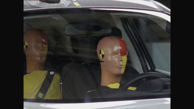 2011 Nissan Juke original side crash test (extended footage) смотреть онлайн