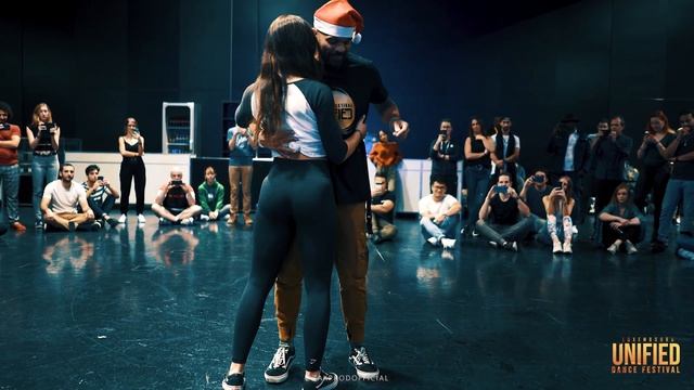 Albir + Juliana Filmed by Zak Prod - Kizomba/ Urbankiz смотреть онлайн
