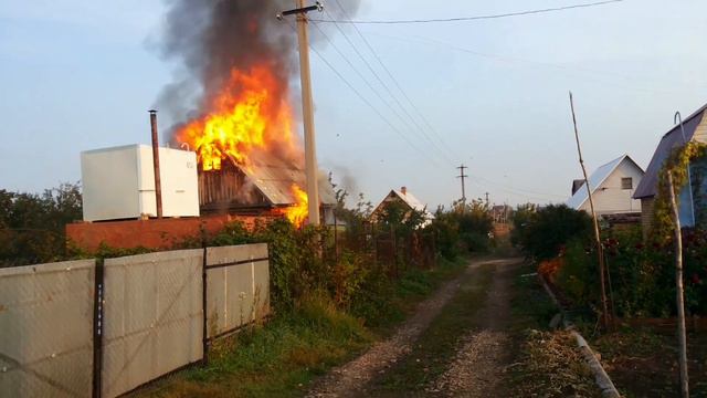ПОЖАР СНТ "Березовая роща" МАГНИТОГОРСК смотреть онлайн