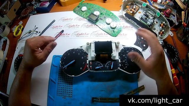 Как разобрать приборную панель и снять стрелки смотреть онлайн