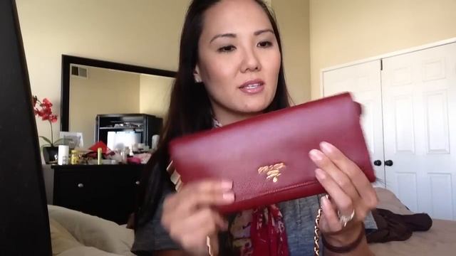 Review: Prada Wallet on Chain смотреть онлайн