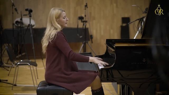 L.V.Beethoven Sonata #27 in e minor, Op. 90 смотреть онлайн