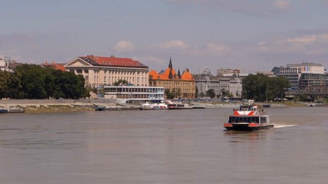 Sony RX100M2 смотреть онлайн