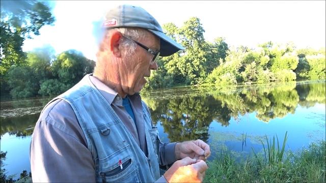 Ловля на МОРМЫШКУ летом, встретил ПРОФИ, костюм от ЭкипЛэнд смотреть онлайн