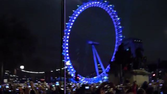 New Years Fireworks in London 2012 / Новый Год 2012 Лондон салют смотреть онлайн