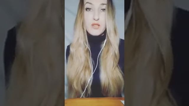 Инна Сергеевна. Страна советов, вуайеризм, рукоблудие на мощи Сталина. (18+) смотреть онлайн